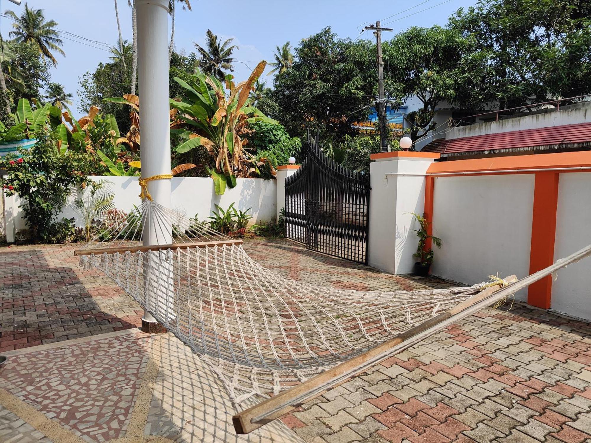 Shamak Homestay 瓦尔卡拉 外观 照片